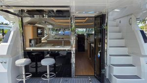 salon, Aquila 44, trawler for sale