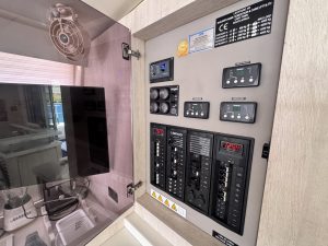 electrical, Leopard 48, catamaran for sale