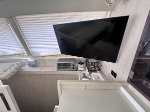 salon, Leopard 48, catamaran for sale
