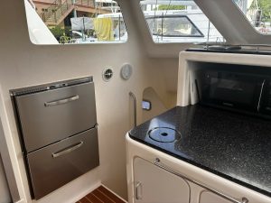 interior, Voyage 520, catamaran for sale