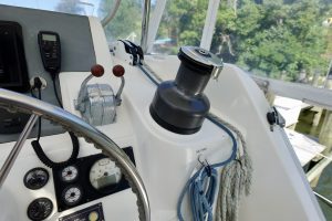 helm, Leopard 48, catamaran for sale