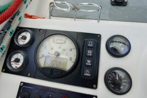 helm, Leopard 48, catamaran for sale