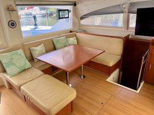 salon, Leopard 48, catamaran for sale
