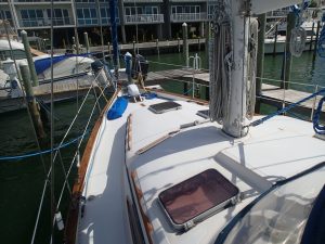 deck, Irwin, sailboat for sale