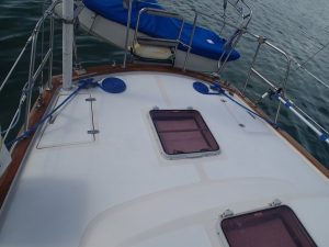 deck, Irwin, sailboat for sale