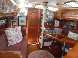 salon, Irwin, sailboat for sale