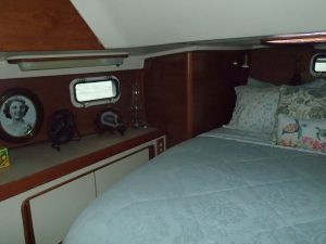 bed, Irwin, sailboat for sale