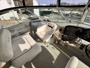 cockpit, Sea Ray, trawler for sale