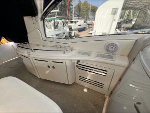 cockpit, Sea Ray, trawler for sale