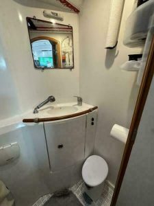 bath, Lagoon 380, trawler for sale