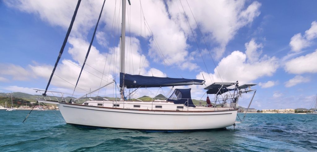 Island Packet 38, sailboat for sale