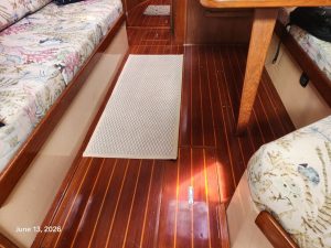 salon, Island Packet 38, sailboat for sale