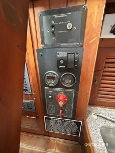 electrical, Tayana 37, sailboat for sale