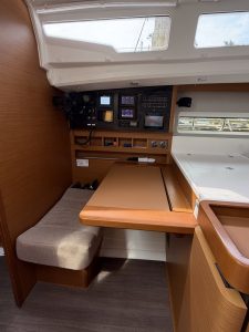navigation station, Jeanneau, sailboat for sale