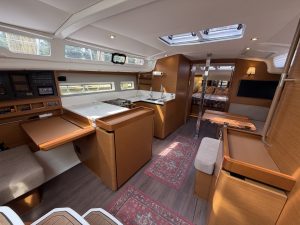 interior, Jeanneau, sailboat for sale