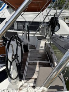 helm, Jeanneau, sailboat for sale