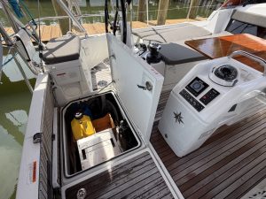 cockpit, Jeanneau, sailboat for sale