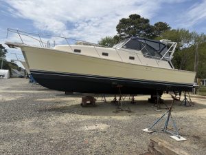 boatyard, Mainship 34, trawler for sale