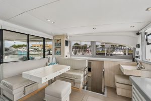 salon, Leopard 43 PowerCat, trawler for sale