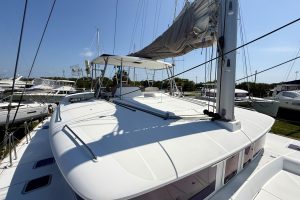 deck, Lagoon 450, catamaran for sale