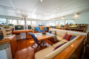 salon, Lagoon 500, catamaran for sale
