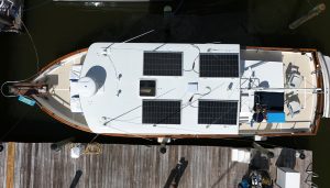 deck, Grand Banks 42 Classic, trawler for sale