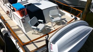 deck, Grand Banks 42 Classic, trawler for sale