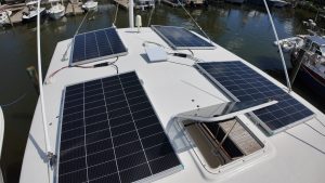 deck, Grand Banks 42 Classic, trawler for sale