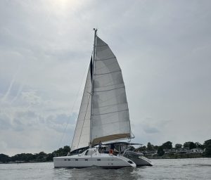 underway, Privilege 495, catamaran for sale