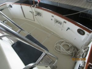 cockpit, Grand Banks 46 Classic, trawler for sale