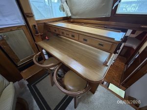 navigation station, Grand Banks 46 Classic, trawler for sale