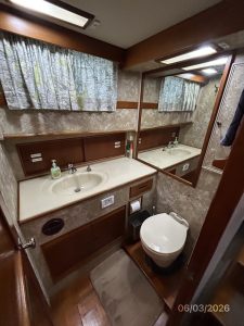 bath, Grand Banks 46 Classic, trawler for sale