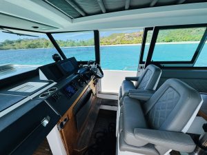 helm, Axopar, trawler for sale