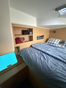 bed, Lagoon 380, catamaran for sale