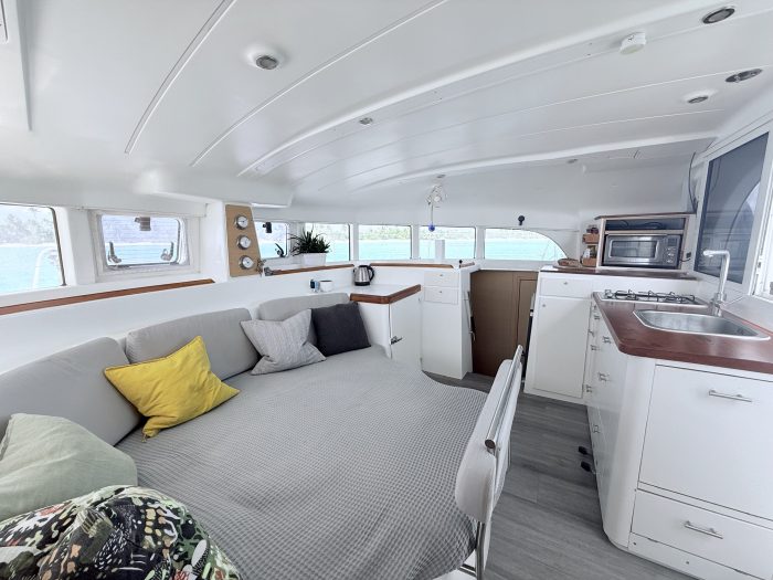 bed, Lagoon 380, catamaran for sale