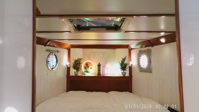 bed, Great Harbour TT35, trawler for sale