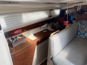 interior, Gemini 105, catamaran for sale