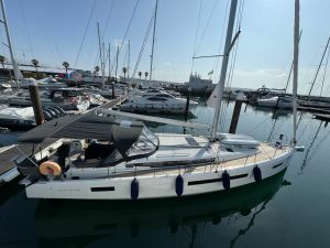 exterior, Jeanneau 490, sailboat for sale