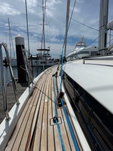 deck, Jeanneau 490, sailboat for sale
