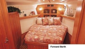 bed, Hunter, sailboat for sale