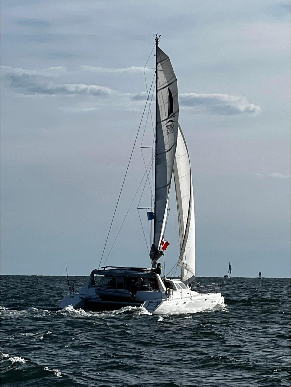 underway, Voyage 440, catamaran for sale