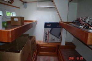 bed, Custom, trawler for sale