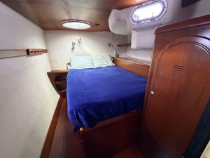 bed, FP 43 Belize, catamaran for sale