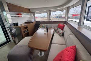 salon, Lagoon 42, catamaran for sale