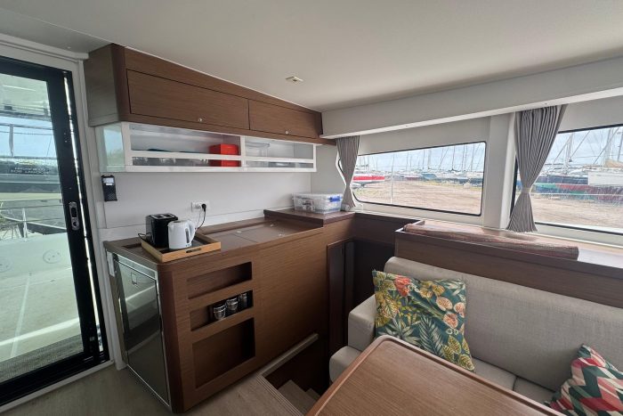 salon, Lagoon 42, catamaran for sale