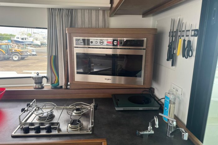 interior, Lagoon 42, catamaran for sale