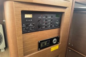 electrical, Lagoon 42, catamaran for sale
