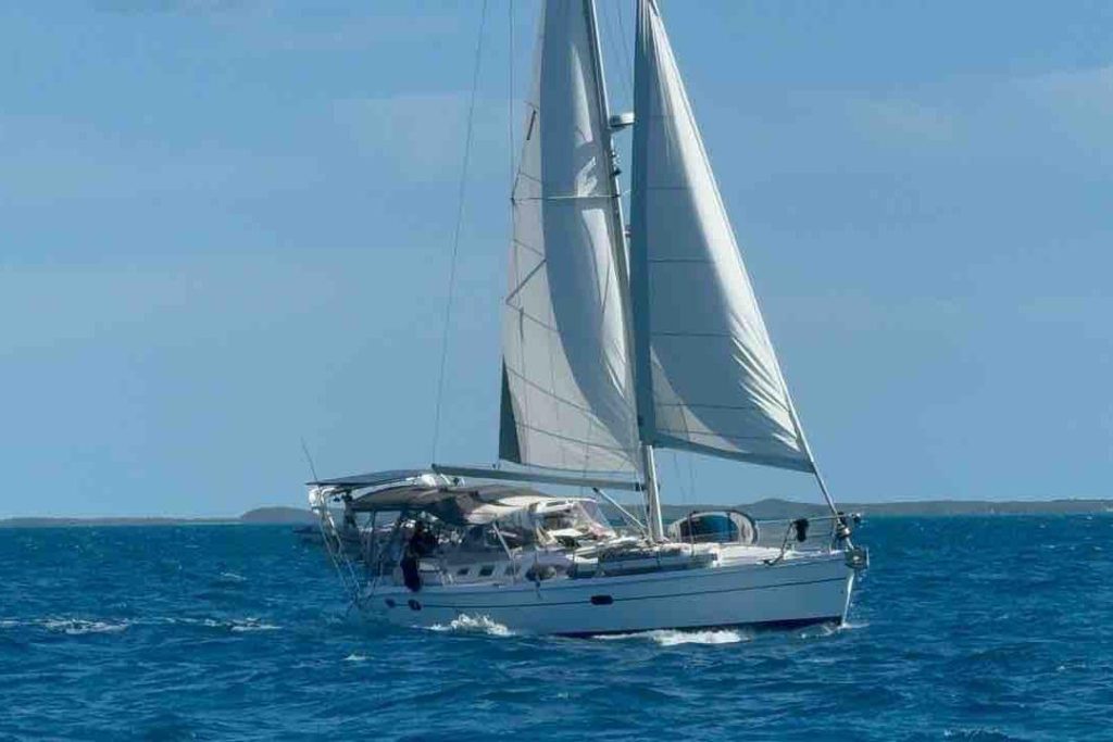 Hunter 466, sailboat for sale