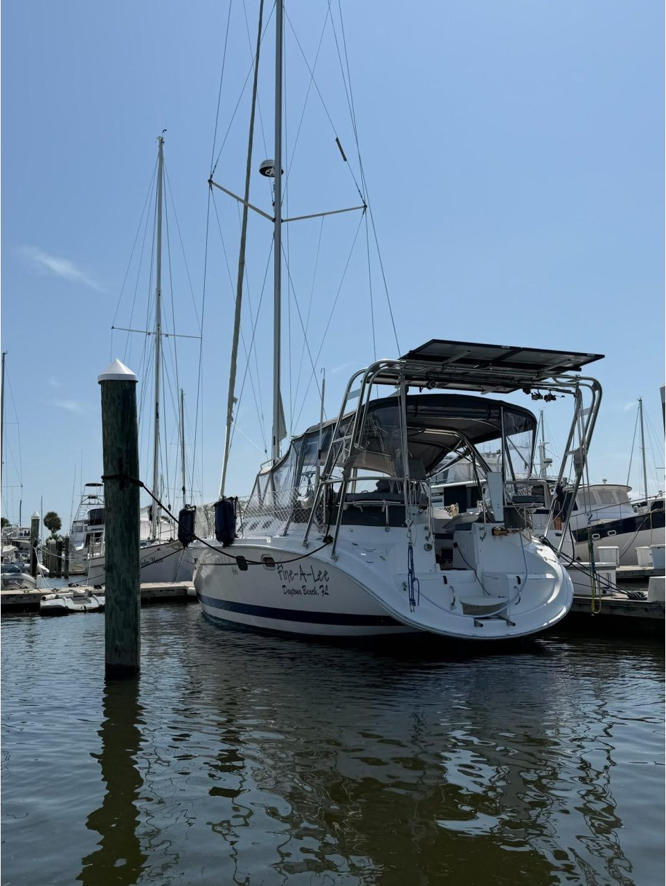 exterior, Hunter, sailboat for sale