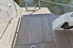 deck, Lagoon 42, catamaran for sale